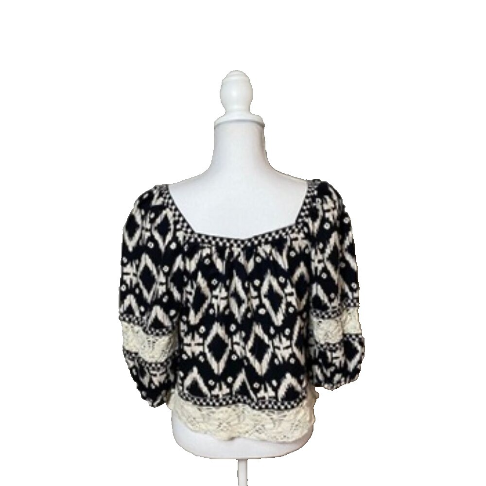 Christian Siriano Linen Peasant Black White Ikat Boho Puff Sleeve‎ Top Size M - Picture 3 of 7